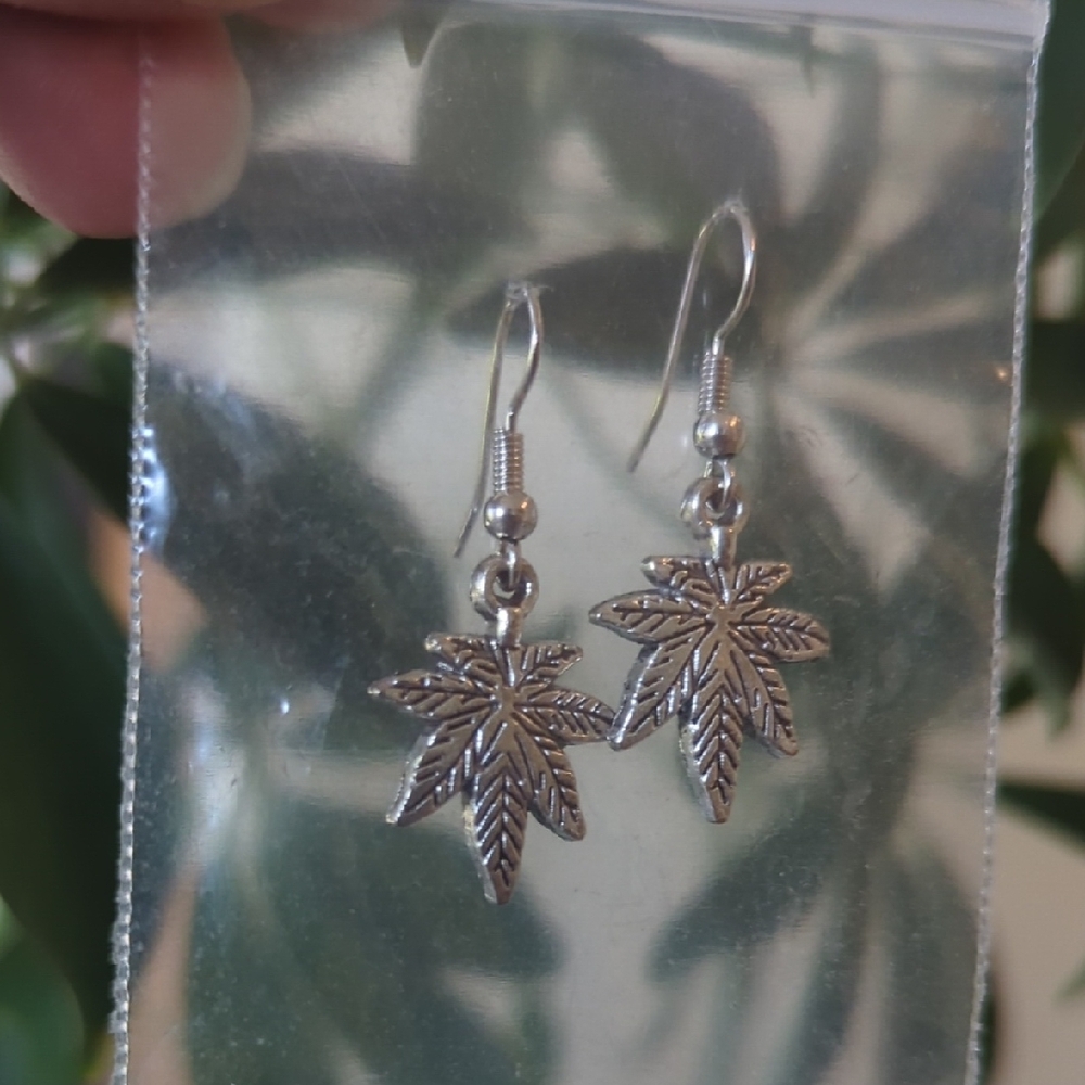 Silver Leaf Earrings New W/O Tags